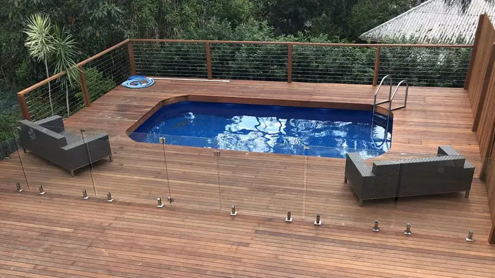 Bardon Pool and Deck